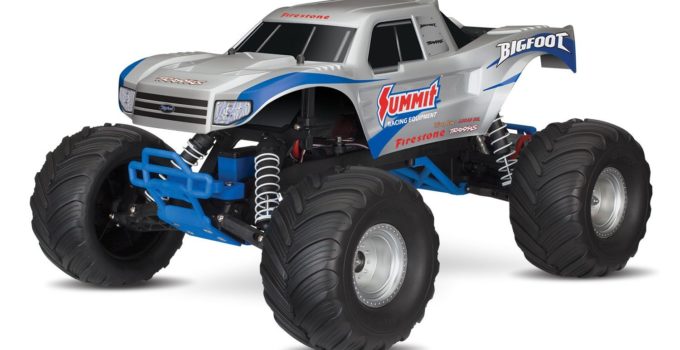 Traxxas Bigfoot 1-10 Scale Ready-To-Race Monster Truck RC Truck