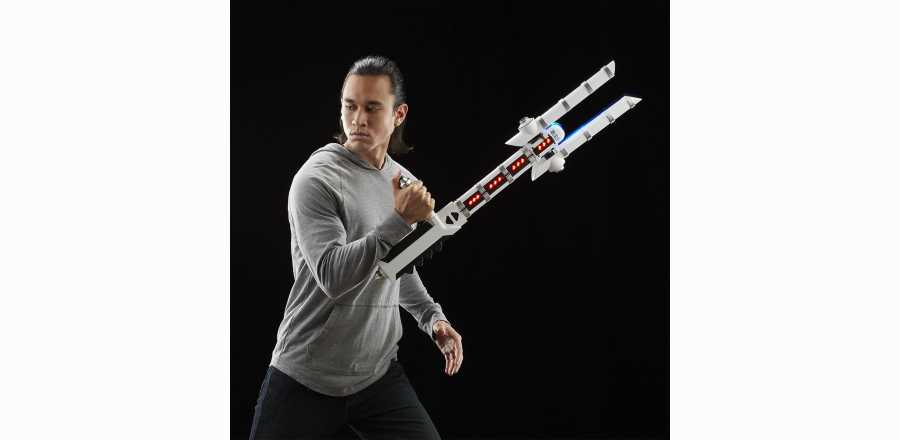 Star Wars The Black Series Force FX Z6 Riot Control Baton Review